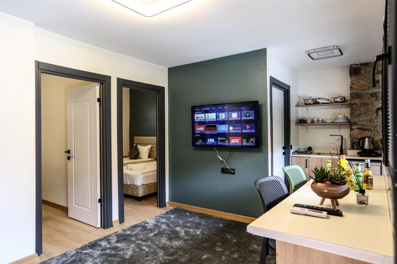 Mia Mia Suites Istanboel Buitenkant foto